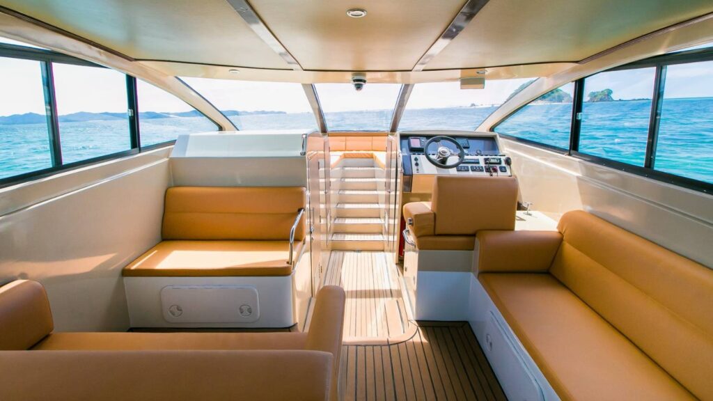 Speedboat 47 FT