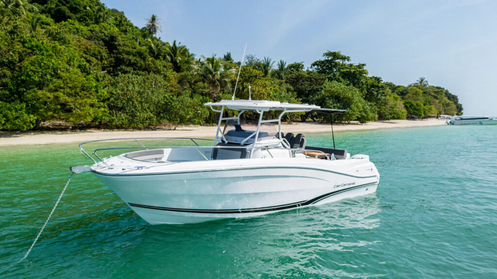 Speedboat 28 FT