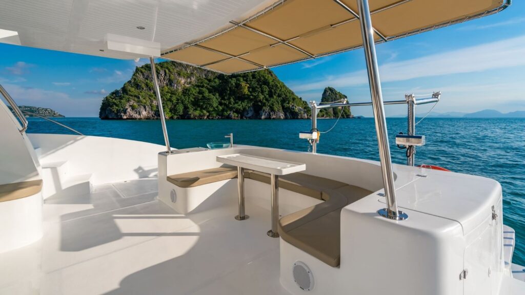 Catamaran 52 FT
